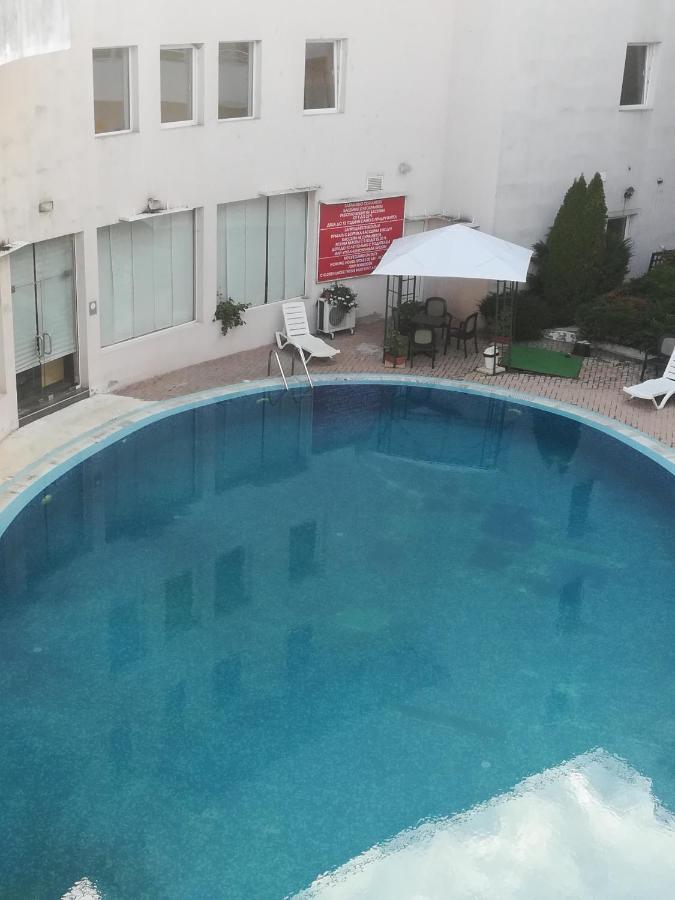 Apartments Victoria คราเนโว ภายนอก รูปภาพ