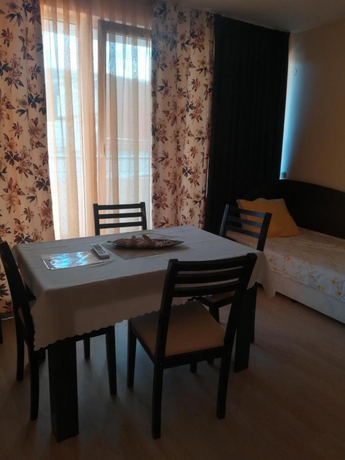 Apartments Victoria คราเนโว ภายนอก รูปภาพ