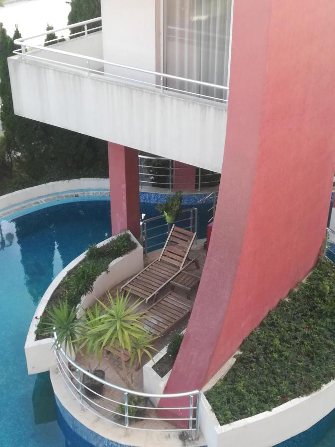 Apartments Victoria คราเนโว ภายนอก รูปภาพ
